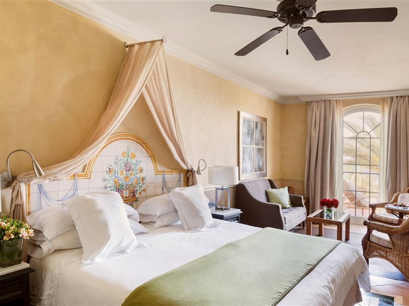 GRAN HOTEL BAHÍA DEL DUQUE RESORT & SPA - fotografie