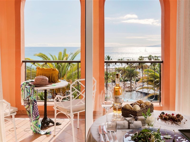 GRAN HOTEL BAHÍA DEL DUQUE RESORT & SPA - fotografie