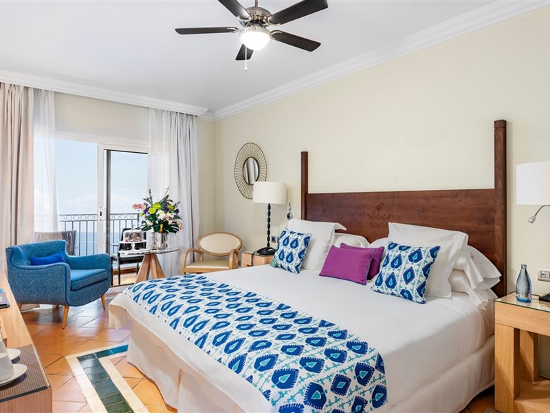 GRAN HOTEL BAHÍA DEL DUQUE RESORT & SPA - fotografie