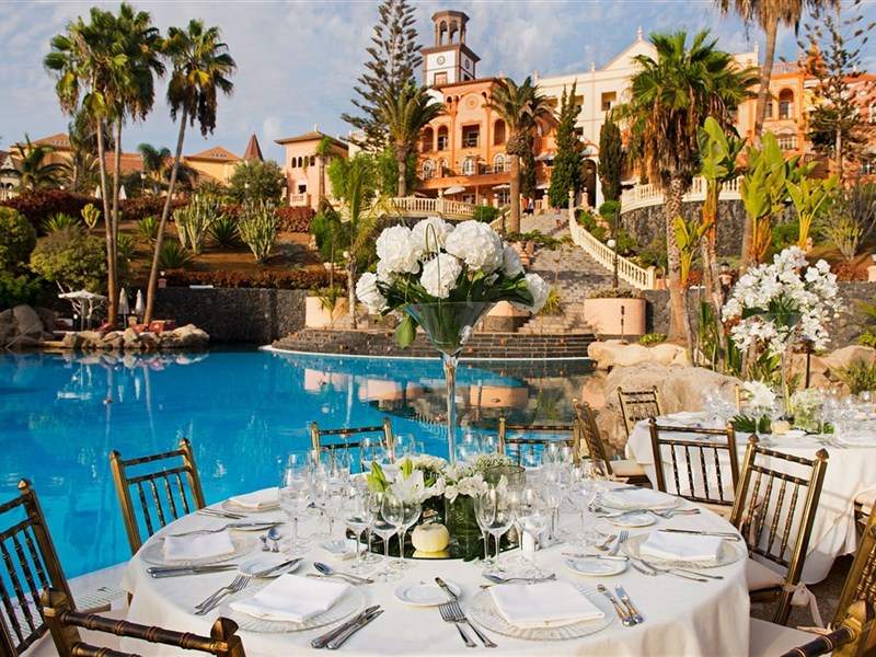 GRAN HOTEL BAHÍA DEL DUQUE RESORT & SPA - fotografie