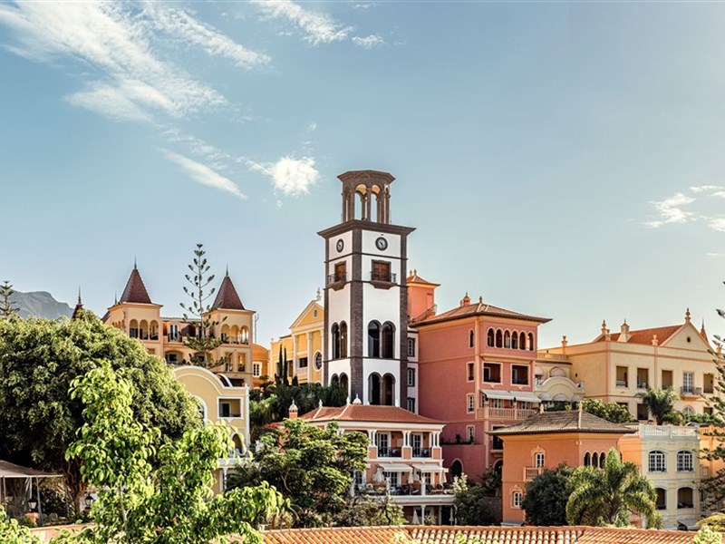 GRAN HOTEL BAHÍA DEL DUQUE RESORT & SPA - fotografie