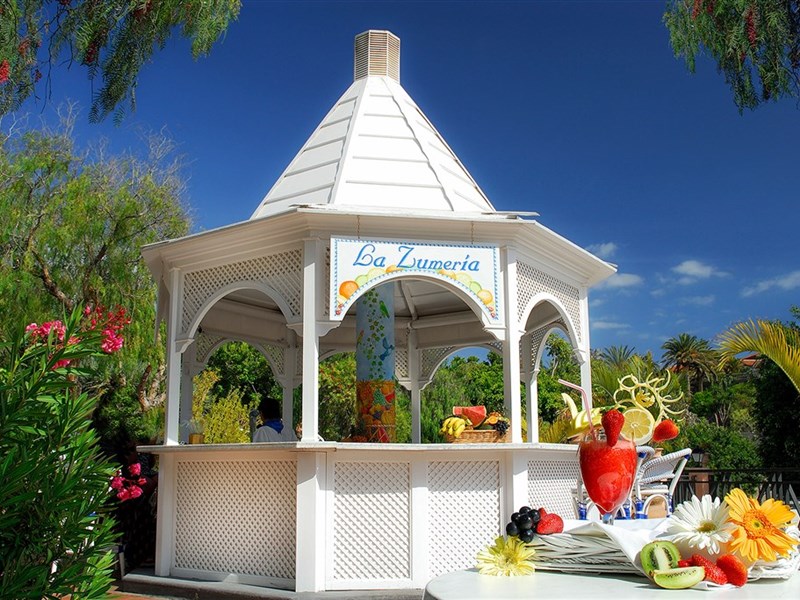 GRAN HOTEL BAHÍA DEL DUQUE RESORT & SPA - fotografie