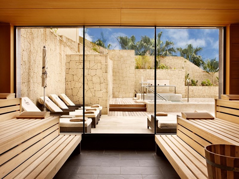 GRAN HOTEL BAHÍA DEL DUQUE RESORT & SPA - fotografie