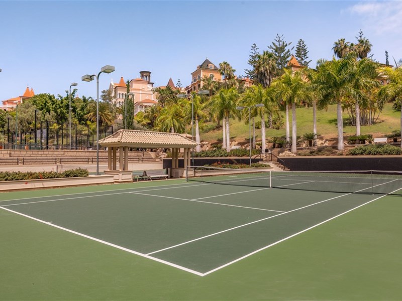 GRAN HOTEL BAHÍA DEL DUQUE RESORT & SPA - fotografie