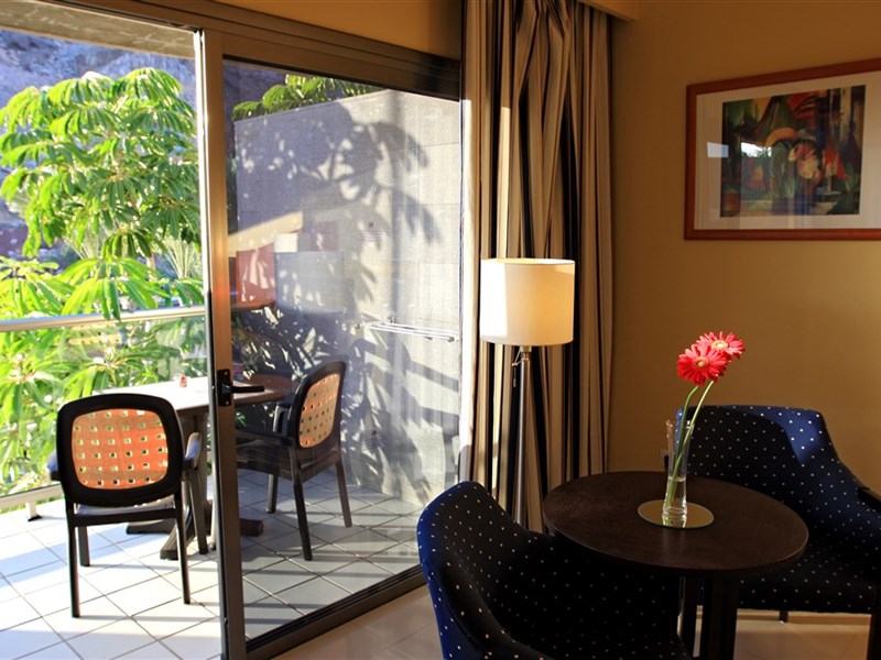 LIVVO COSTA TAURITO - fotografie