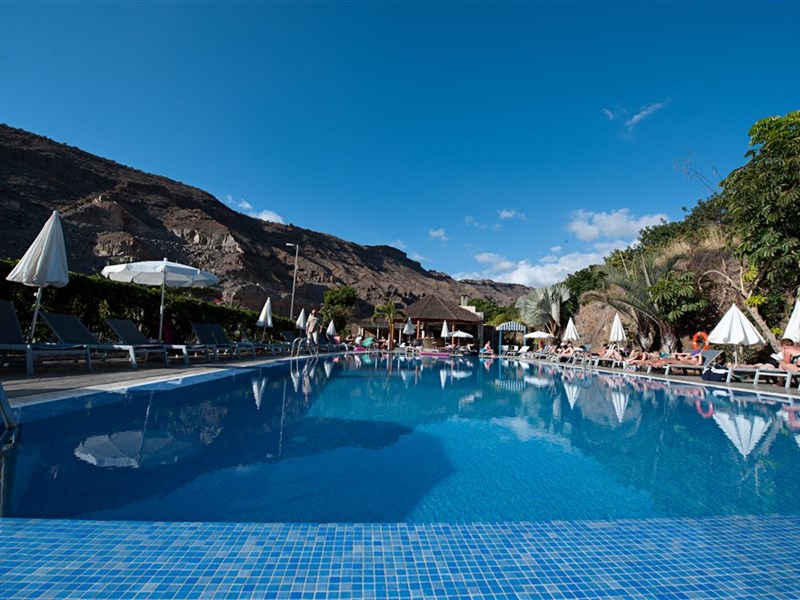 LIVVO COSTA TAURITO - fotografie