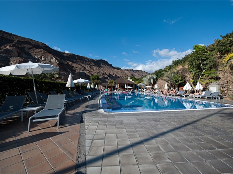 LIVVO COSTA TAURITO - fotografie