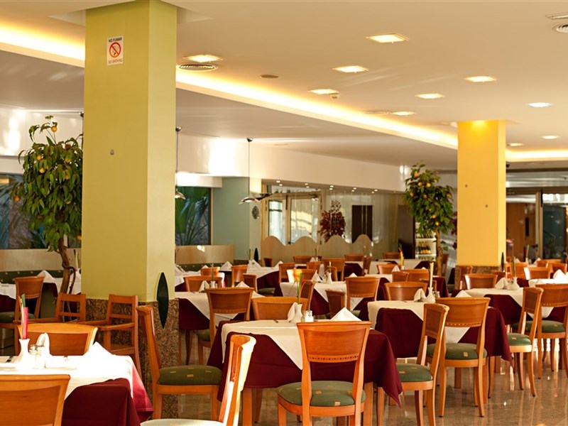 LIVVO COSTA TAURITO - fotografie