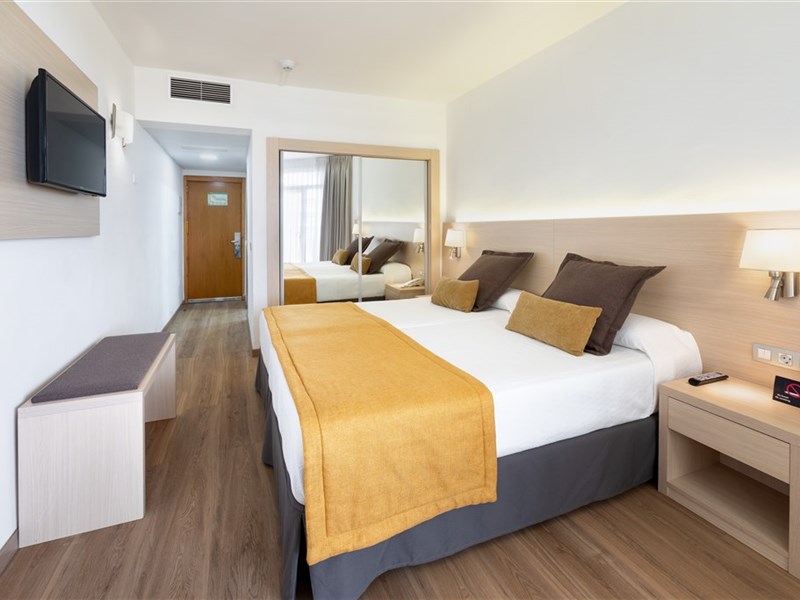 ALEXANDRE HOTEL TROYA - fotografie