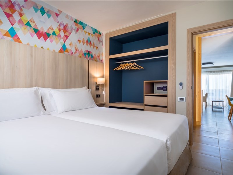 ALLEGRO ISORA - fotografie