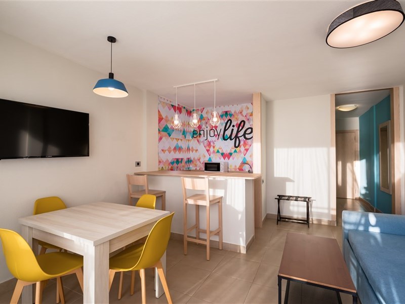 ALLEGRO ISORA - fotografie