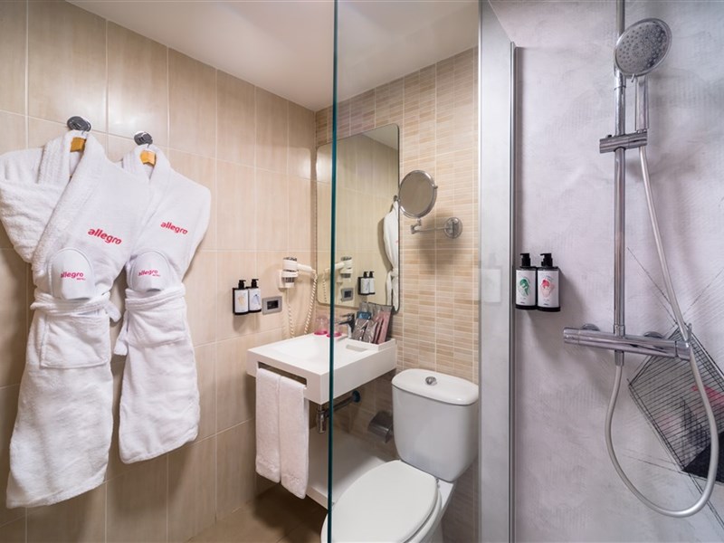 ALLEGRO ISORA - fotografie