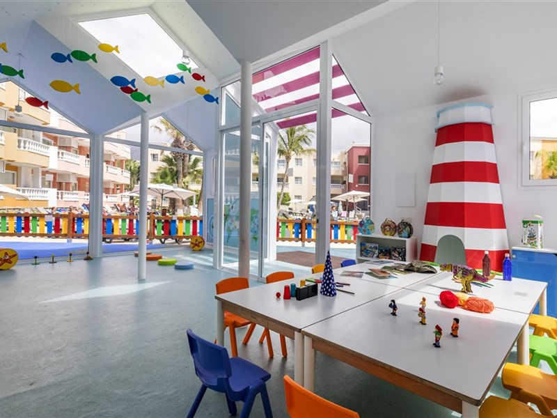 ALLEGRO ISORA - fotografie