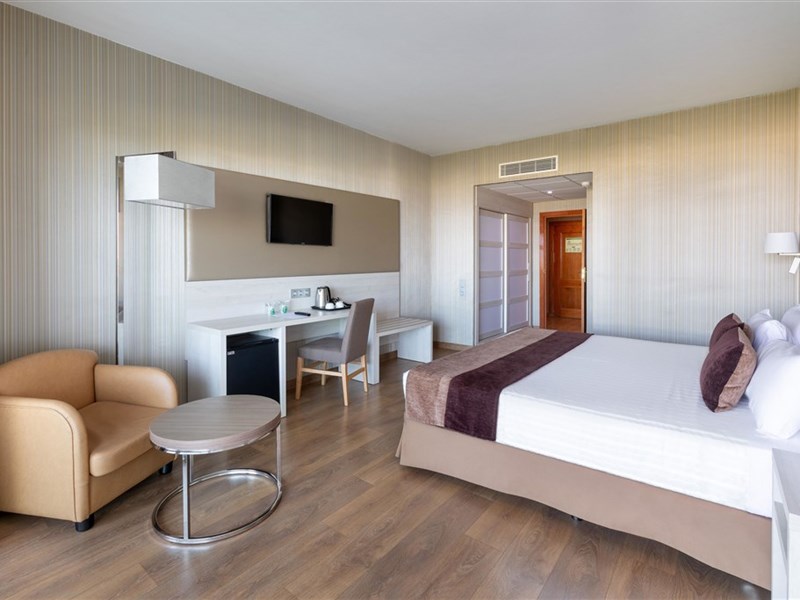 BEST SEMIRAMIS - fotografie