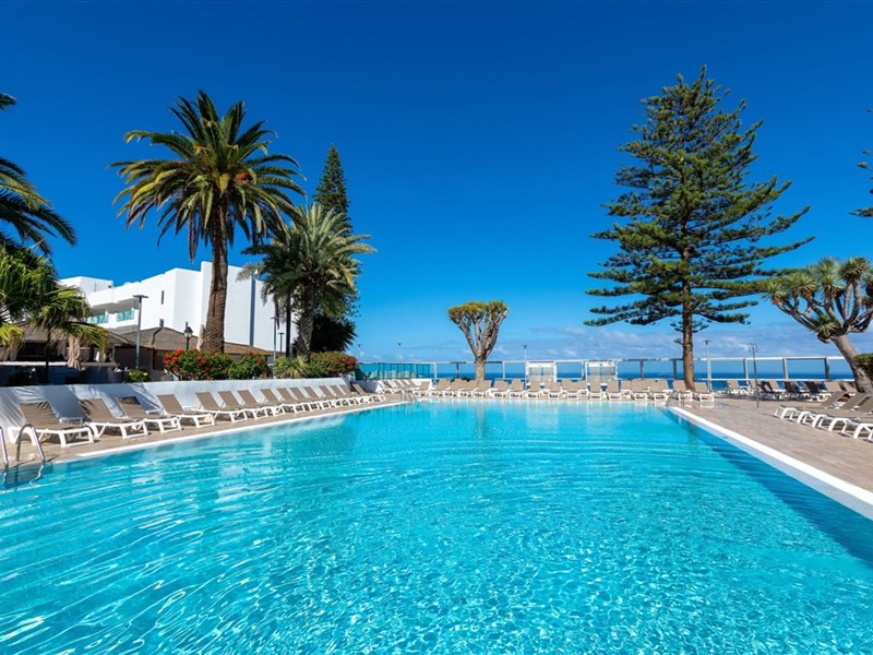 BEST SEMIRAMIS - fotografie