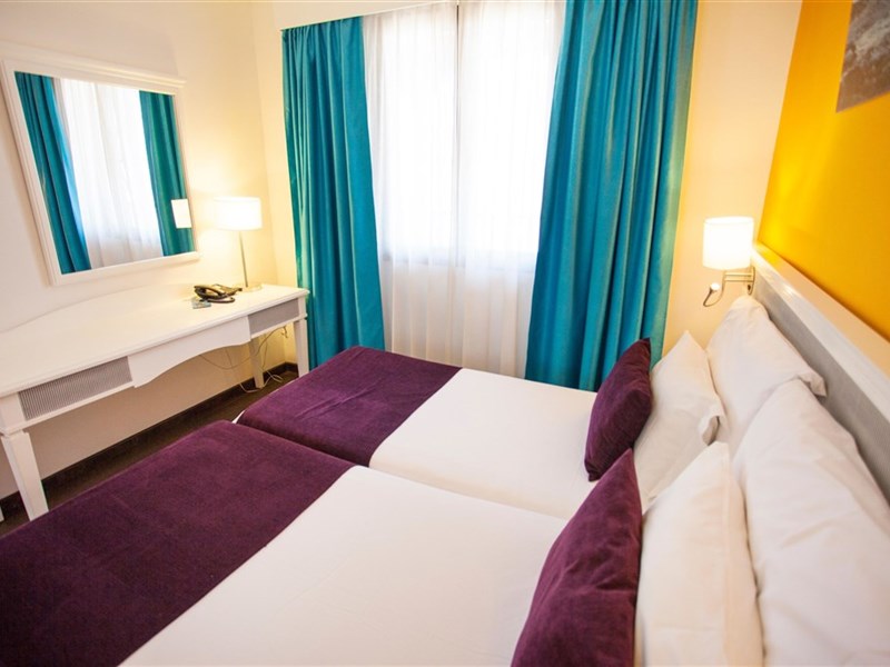 CORAL LOS ALISIOS - fotografie