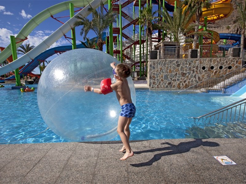 LIVVO LAGO TAURITO - fotografie