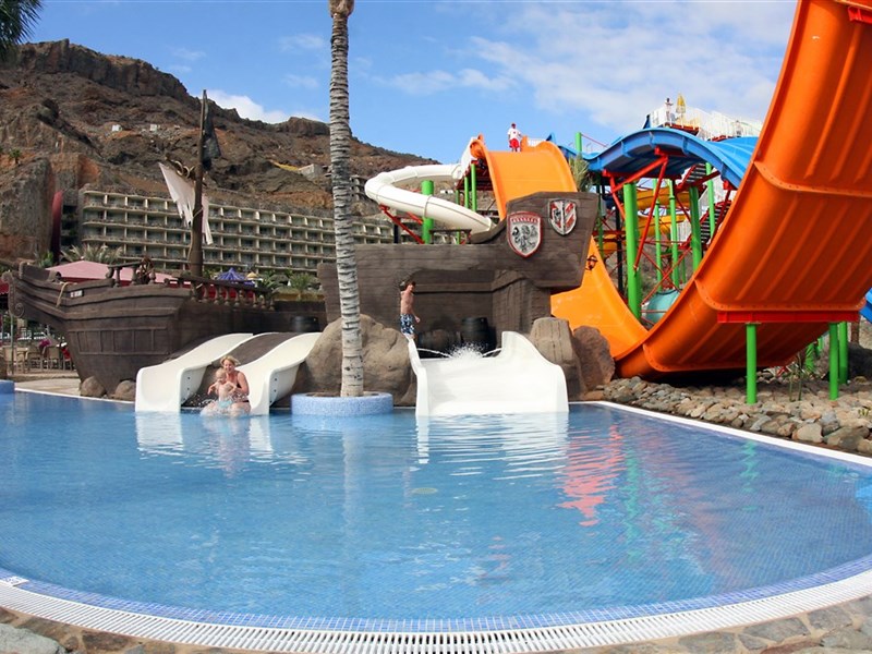 LIVVO LAGO TAURITO - fotografie