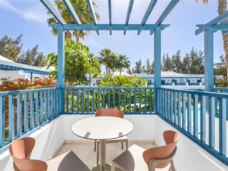 THB TROPICAL ISLAND - fotografie