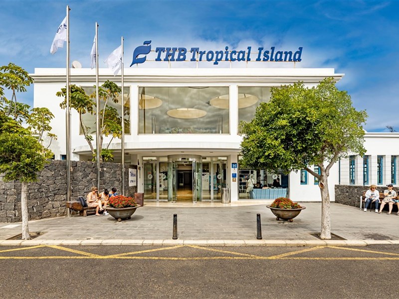 THB TROPICAL ISLAND - fotografie