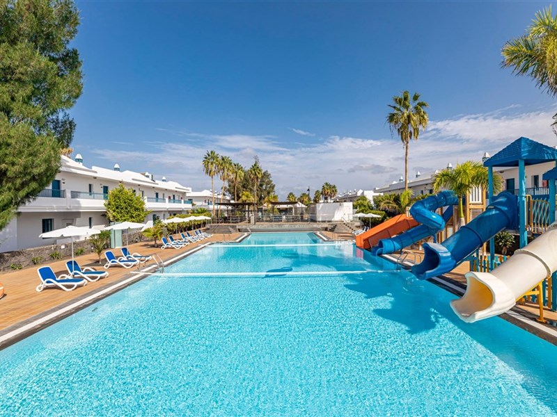 THB TROPICAL ISLAND - fotografie